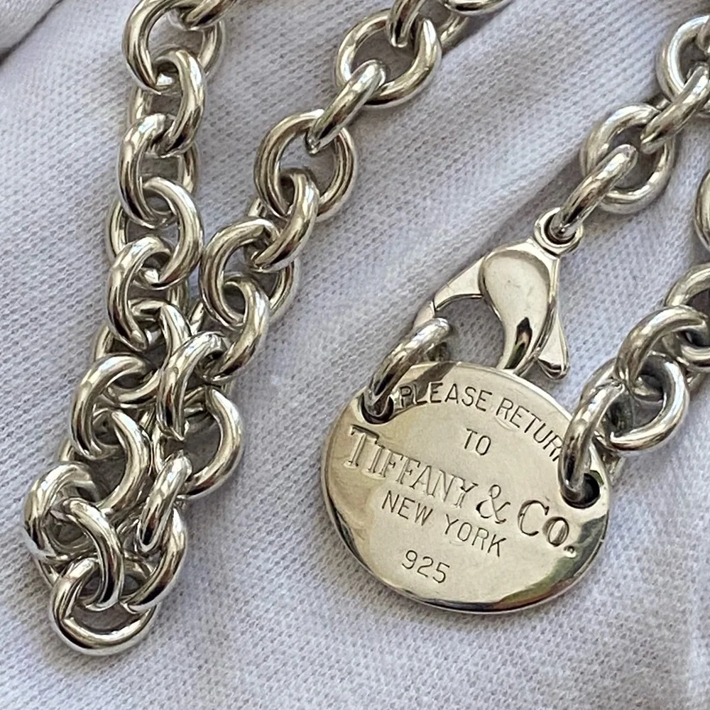 Tiffany & Co. Return to Tiffany Oval Tag Choker Necklace - Picture 6 of 6